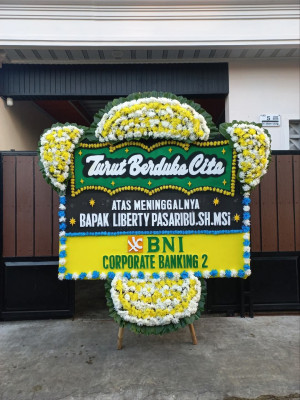 Papan Bunga Duka di Batu Engau